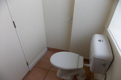 Photo of property in Terrace Tower Apartments, 1/126 The Terrace, Wellington Central, Wellington, 6011