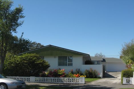 Photo of property in 8 Eastling Street, Bishopdale, Christchurch, 8053