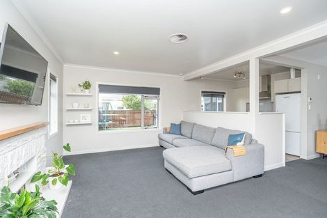 Photo of property in 3 Duncan Road, St Andrews, Hamilton, 3200