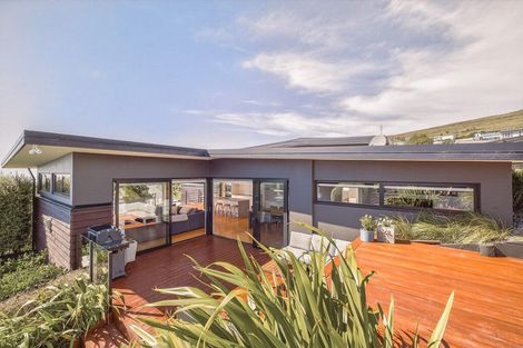 Photo of property in 3 The Terrace, Mount Pleasant, Christchurch, 8081