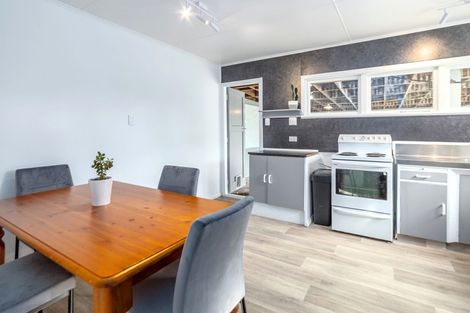 Photo of property in 44 Waite Street, Featherston, 5710