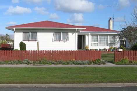 Photo of property in 105 Ranfurly Street, Dargaville, 0310