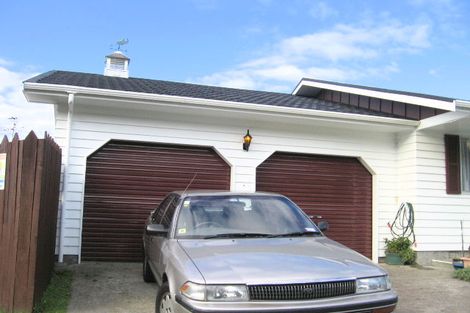 Photo of property in 63 Thurleigh Grove, Karori, Wellington, 6012