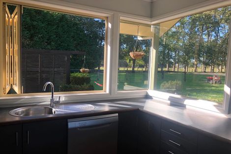 Photo of property in 3791 Cambridge Road, Leamington, Cambridge, 3495