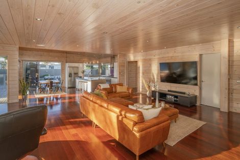 Photo of property in 9 Arawa Lane, Whitianga, 3510