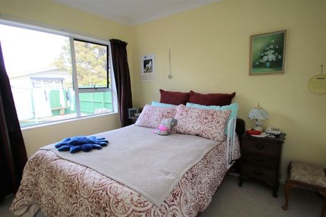 Photo of property in 380 Oxford Street, Levin, 5510