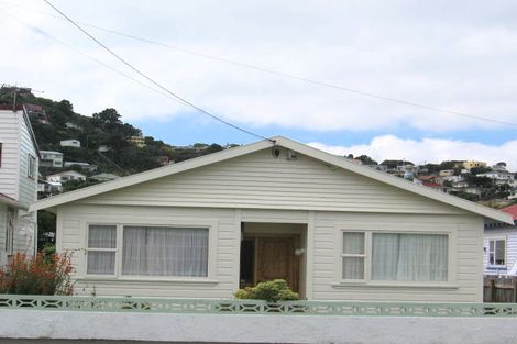 Photo of property in 4 Aparima Avenue, Miramar, Wellington, 6022