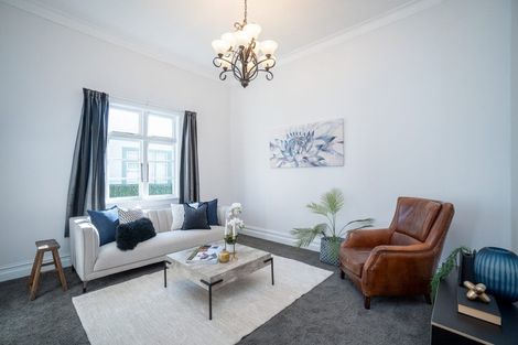 Photo of property in 136 Heretaunga Street, Palmerston North, 4414