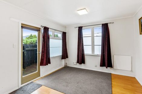 Photo of property in 24 Parakai Street, Paraparaumu, 5032