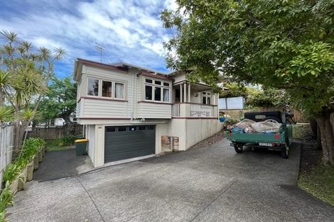Photo of property in 19b Stafford Road, Northcote Point, Auckland, 0627