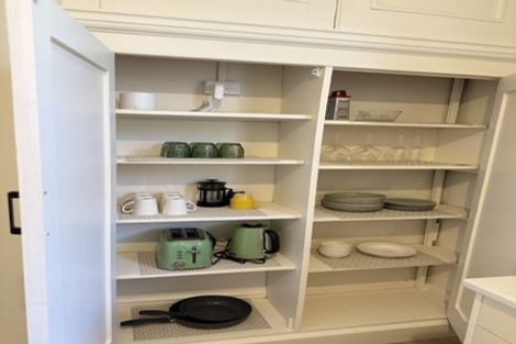 Photo of property in 60 Royal Terrace, Dunedin Central, Dunedin, 9016