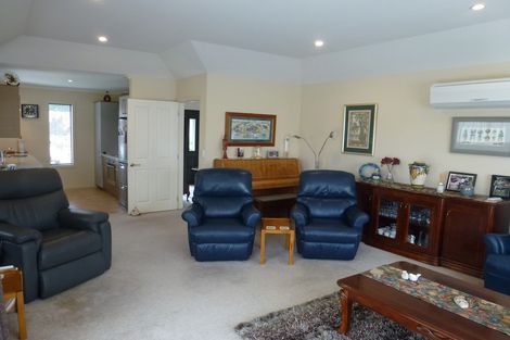 Photo of property in 22 Henderson Drive, Alexandra, 9320