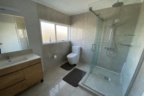 Photo of property in 2/2 Aotea Road, Glen Eden, Auckland, 0602