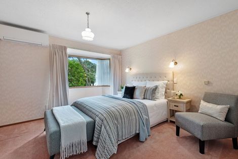 Photo of property in 2/30 Manly Esplanade, Browns Bay, Auckland, 0630