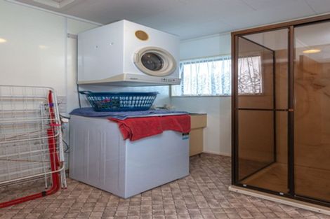 Photo of property in 215 Paku Drive, Tairua, 3508