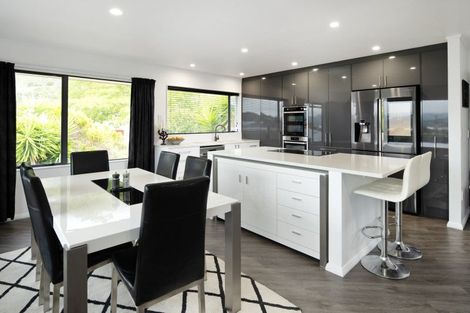 Photo of property in 68 Moana View Road, Waikawa, Picton, 7220