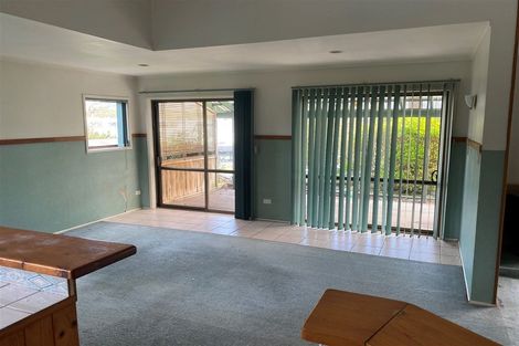 Photo of property in 624 Whangaparaoa Road, Stanmore Bay, Whangaparaoa, 0932