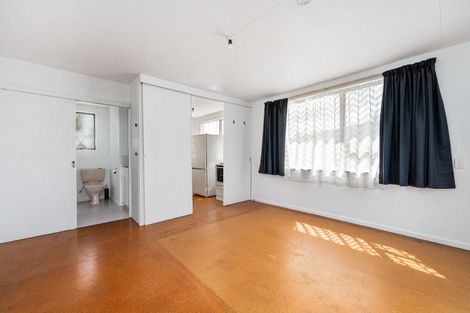 Photo of property in 34 Paradise Place, Milson, Palmerston North, 4414