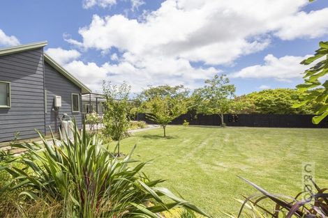 Photo of property in 30 Rosella Grove, Waimauku, 0812