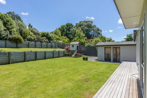 Photo of property in 4 Waverley Street, Waipawa, 4210