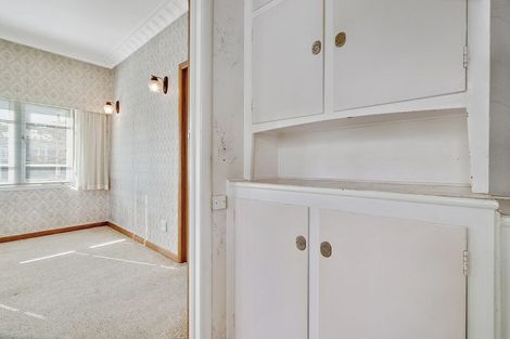 Photo of property in 28 Linwood Avenue, Mount Albert, Auckland, 1025