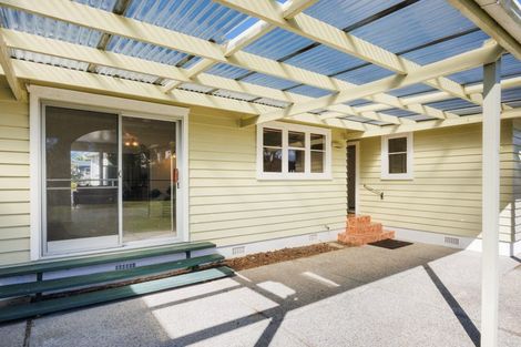 Photo of property in 14 Hampden Street, Awapuni, Palmerston North, 4412