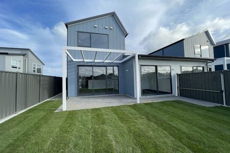 Photo of property in 16 Hokioi Drive, Kenepuru, Porirua, 5022