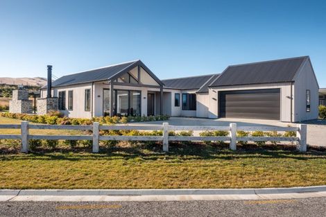 Photo of property in 10 Kahiwi Drive, Lower Shotover, Queenstown, 9304