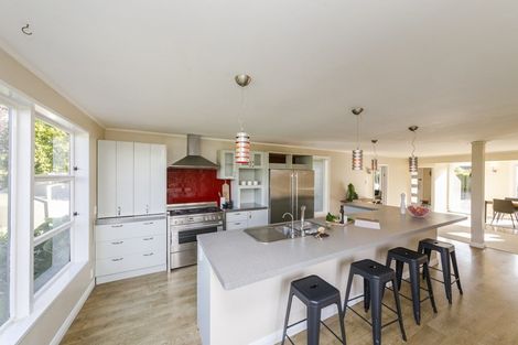 Photo of property in 985 Valley Road, Ashhurst, 4884