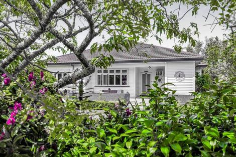 Photo of property in 1170a South Road, Manaia, 4678