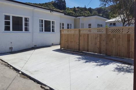 Photo of property in 37a Parkvale Road, Karori, Wellington, 6012