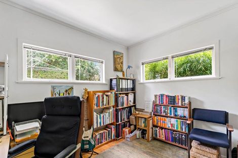 Photo of property in 12 Station Road, Pukekohe, 2120