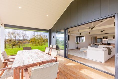 Photo of property in 1 Braehead Road, Otane, 4277