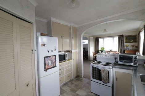 Photo of property in 100 Koromiko Road, Gonville, Whanganui, 4501