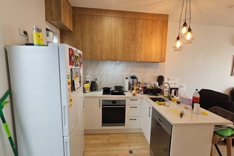 Photo of property in 9/6 Kereru Street, Henderson, Auckland, 0612