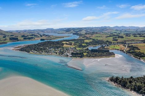 Photo of property in 11 Arthur Road, Owaka, 9585