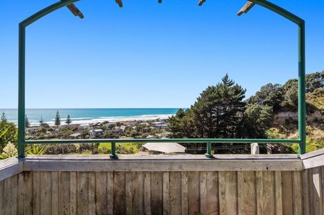 Photo of property in 2 Kowhai Street, Ohope, 3121