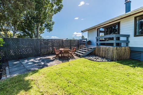 Photo of property in 6 Bluewater Place, Wattle Downs, Auckland, 2103