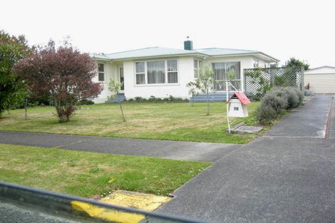 Photo of property in 10 Cargill Avenue, Feilding, 4702