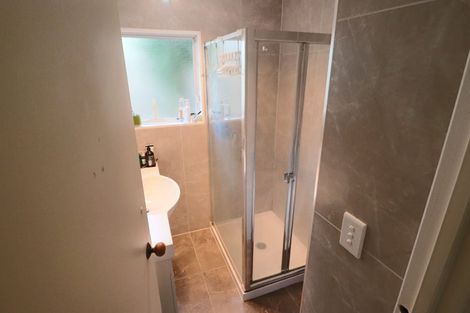 Photo of property in 1/39 Bayview Road, Bayview, Auckland, 0629