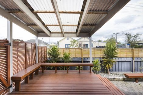 Photo of property in 9 Leeds Street, Milson, Palmerston North, 4414