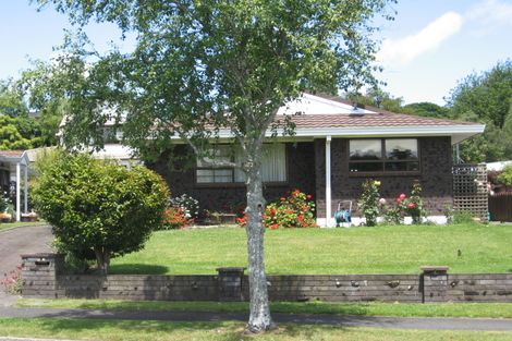 Photo of property in 43 Sheridan Crescent, Leamington, Cambridge, 3432