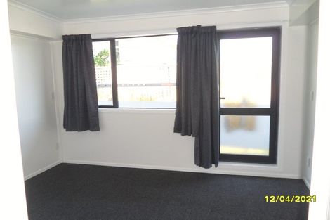 Photo of property in 4 London Road, Korokoro, Lower Hutt, 5012