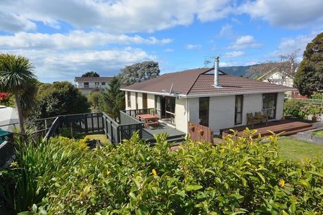 Photo of property in 14 Island View Terrace, Waikanae Beach, Waikanae, 5036