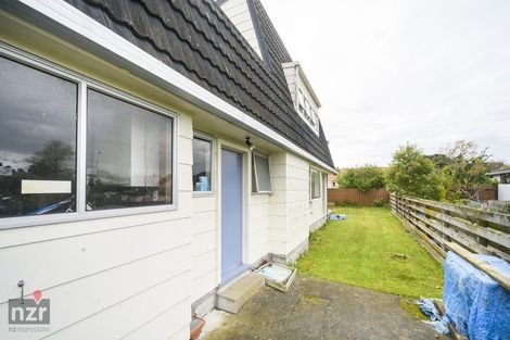 Photo of property in Charleville Court, 1/225 Ruahine Street, Roslyn, Palmerston North, 4414