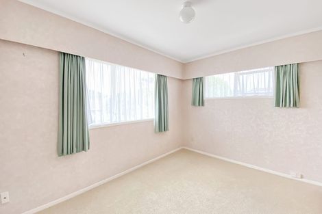 Photo of property in 91a Kiwi Esplanade, Mangere Bridge, Auckland, 2022