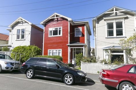 Photo of property in 10 Burnell Avenue, Thorndon, Wellington, 6011