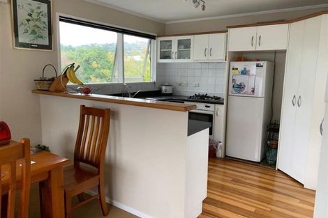 Photo of property in 15 Goddard Grove, Churton Park, Wellington, 6037