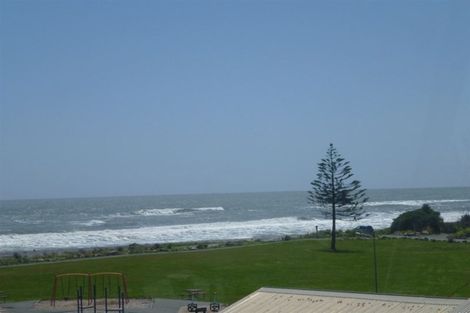 Photo of property in 11 Wilson Crescent, Karoro, Greymouth, 7805