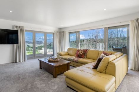 Photo of property in 35 Hawks Ridge Rise, Dome Forest, Warkworth, 0981